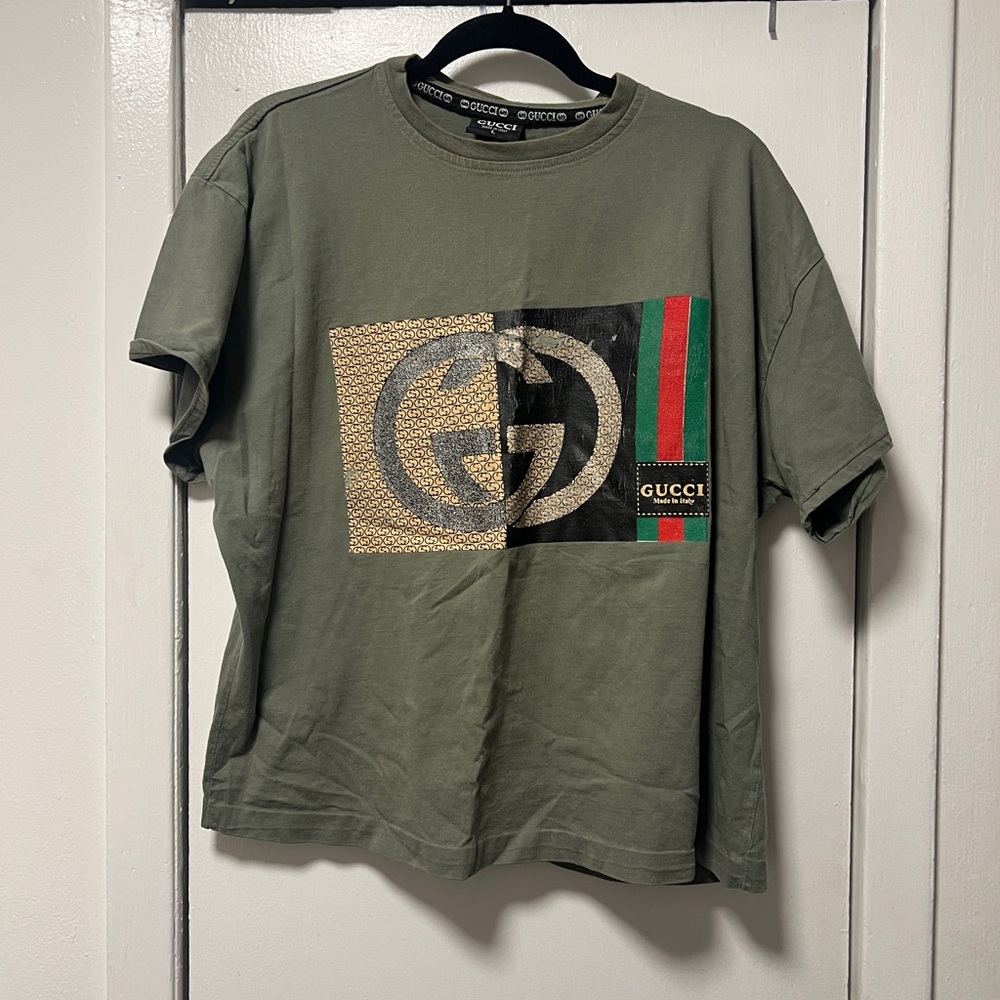 Vintage Gucci t shirt in green